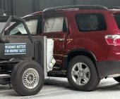 2012 Chevrolet Traverse IIHS Side Impact Crash Test Picture